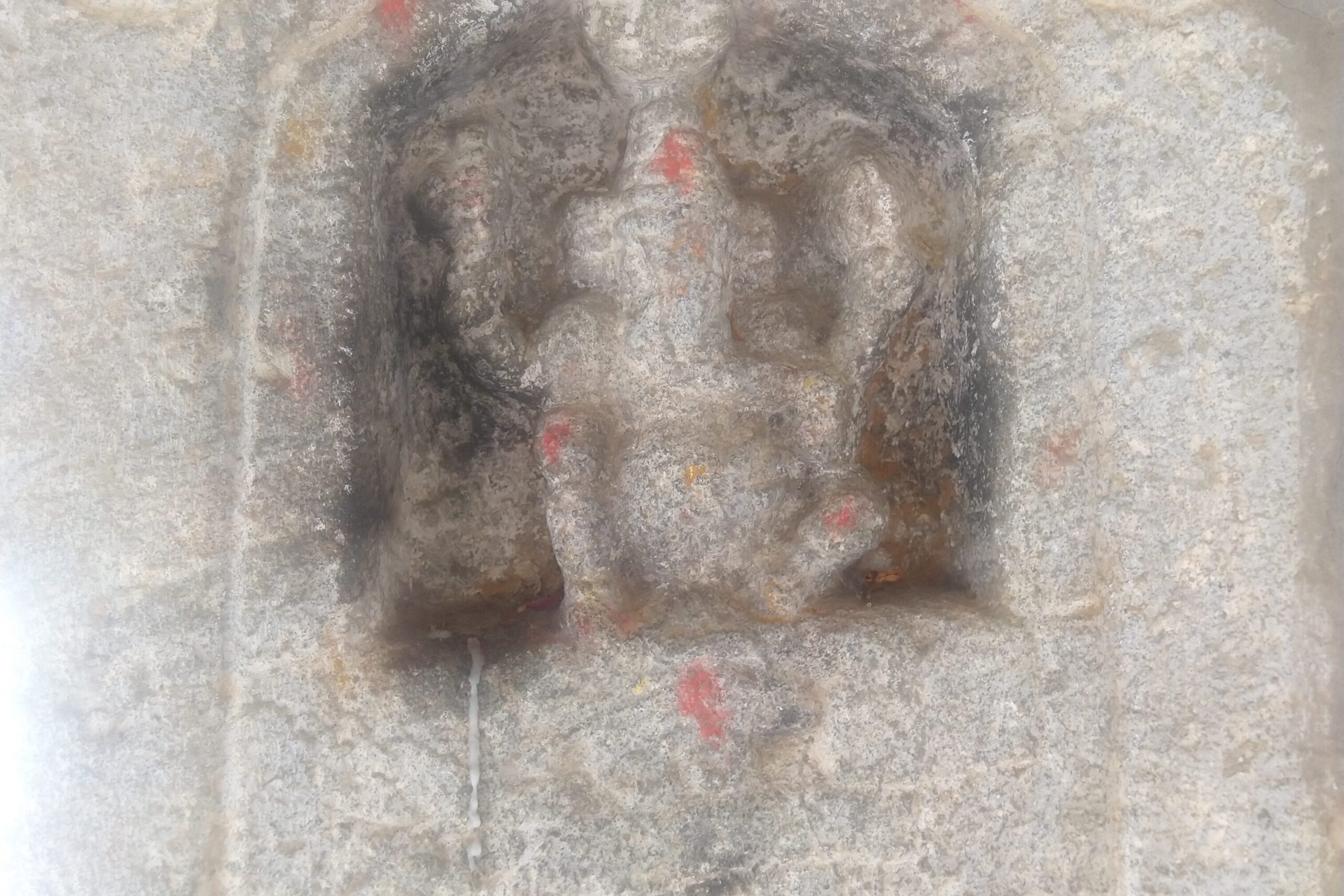 Ganesha idol on one of the pillars