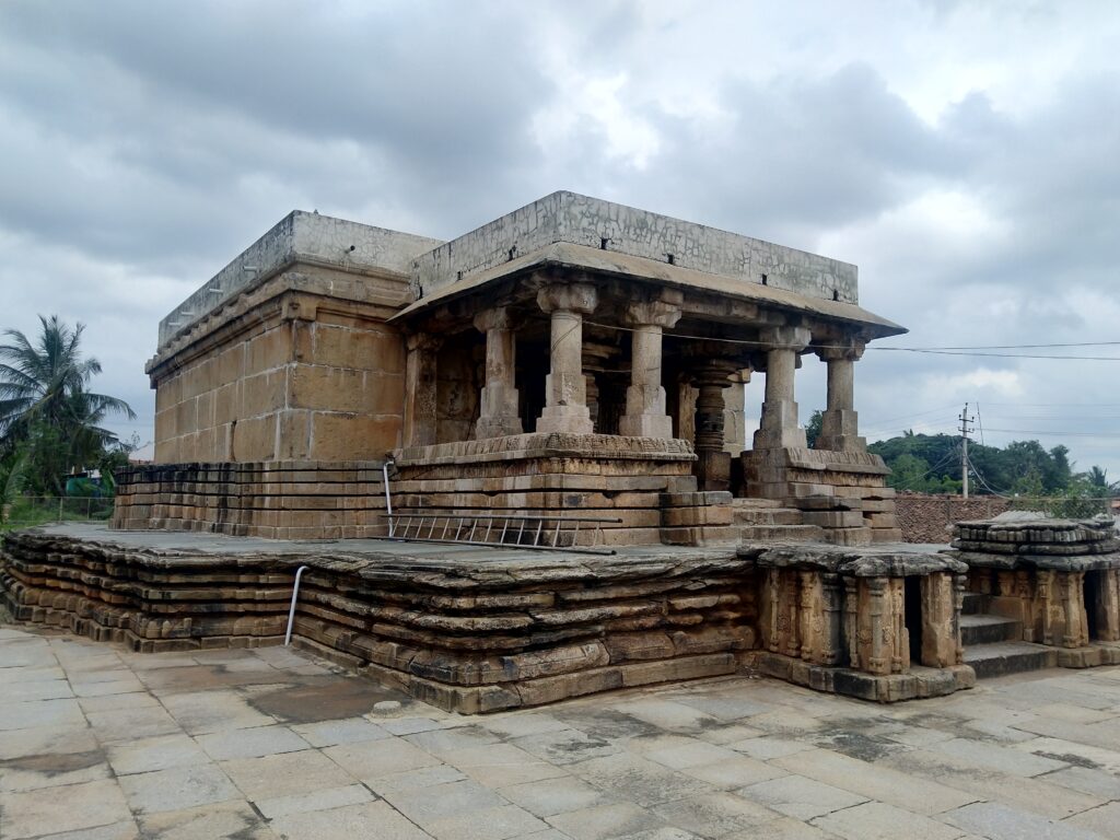 Lakshmi Narayana temple at Sindhughatta
