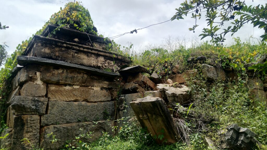 Roof and walls of Rameshwara temple