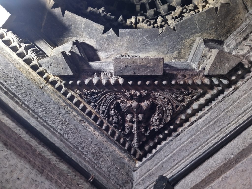 Carvings on the roof of Narayana temple at Aane Kannambadi
